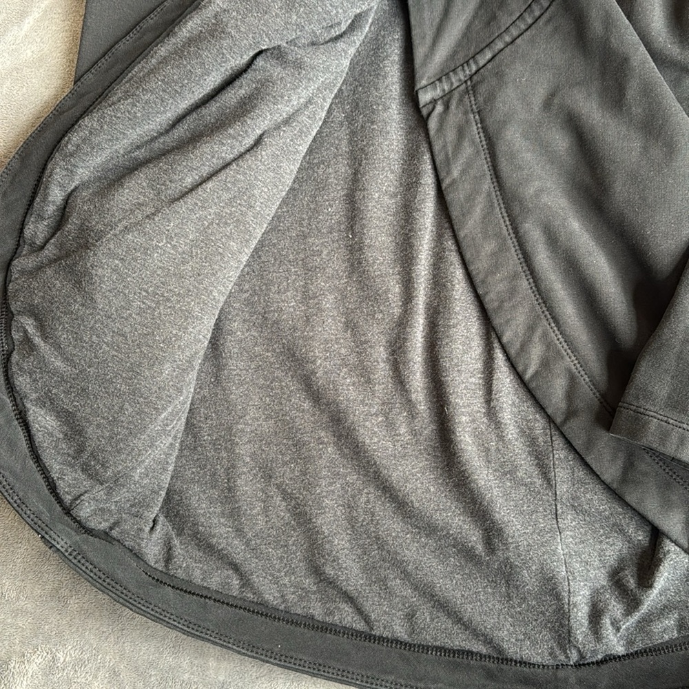 Lululemon “jacket” - Picture 6 of 8